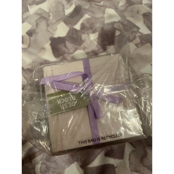 Desk Block - Picture 5 of 6